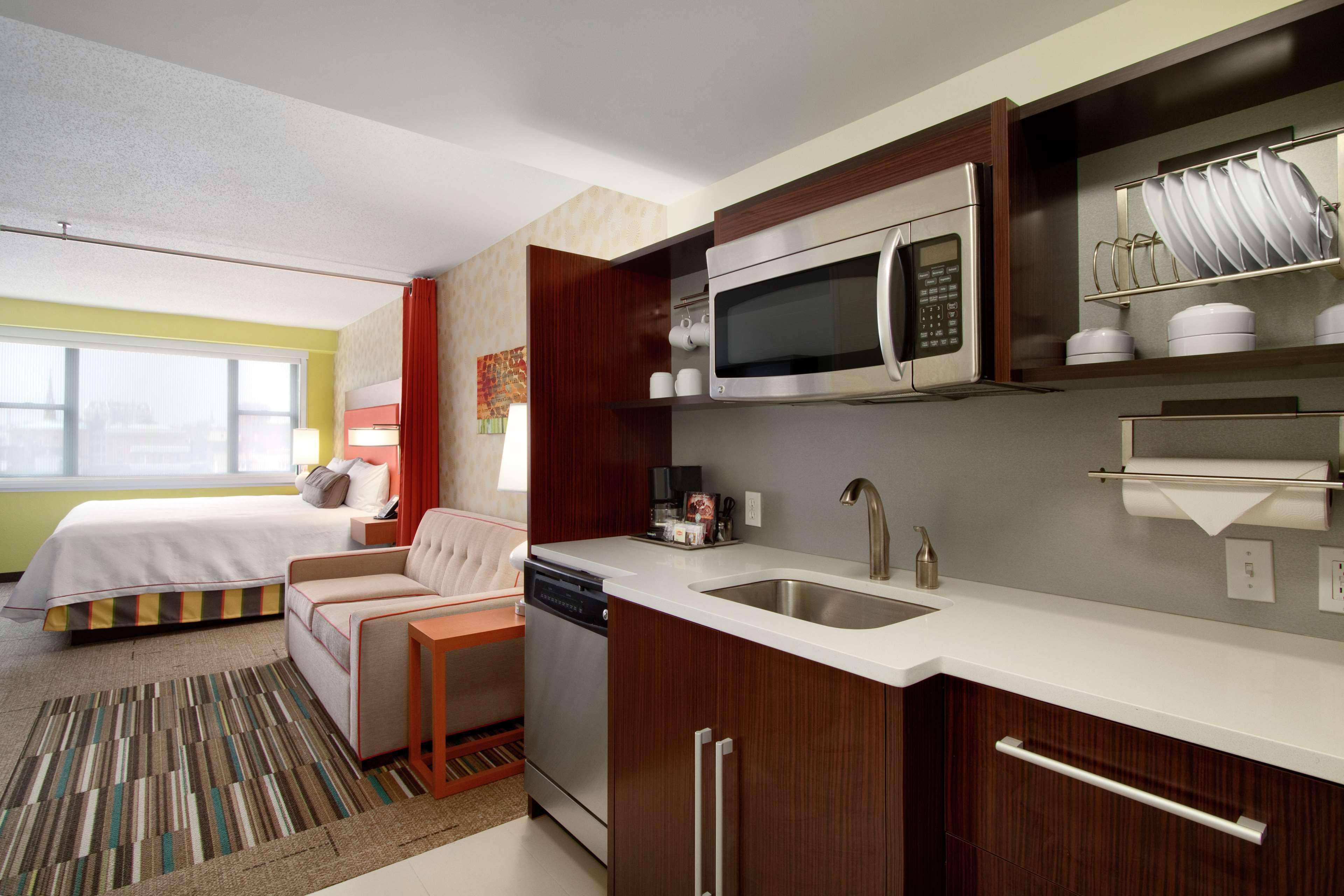 Comfort Inn & Suites Baltimore Rum bild